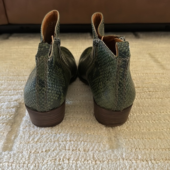 Lucky Brand Booties - Picture 3 of 5